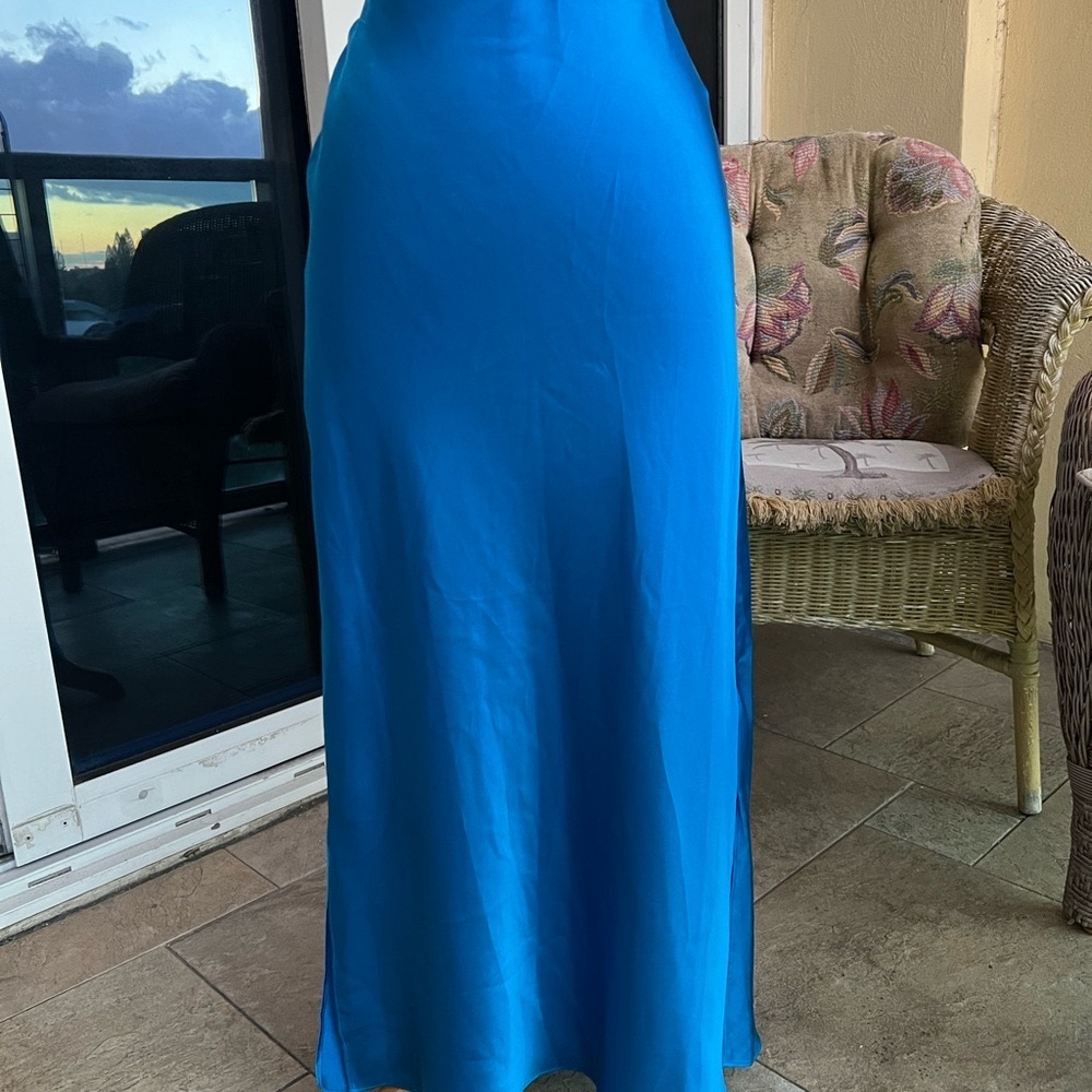 Witchery Blue Silk Women's Skirt Size 8